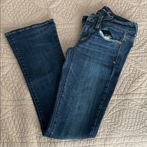American Eagle Skinny Kick Jeans
